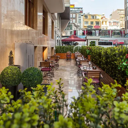 Ferman Hilal Hotel-special Category מלון 3*